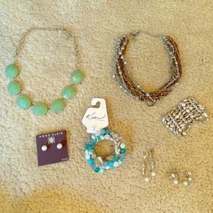 Lot of Premier Jewelry and others (New)